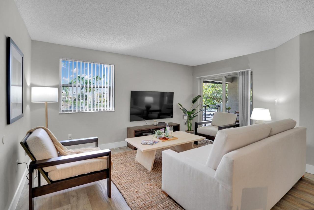 Dharma Home Suites Dania Beach At Sheridan Ocean Club エクステリア 写真