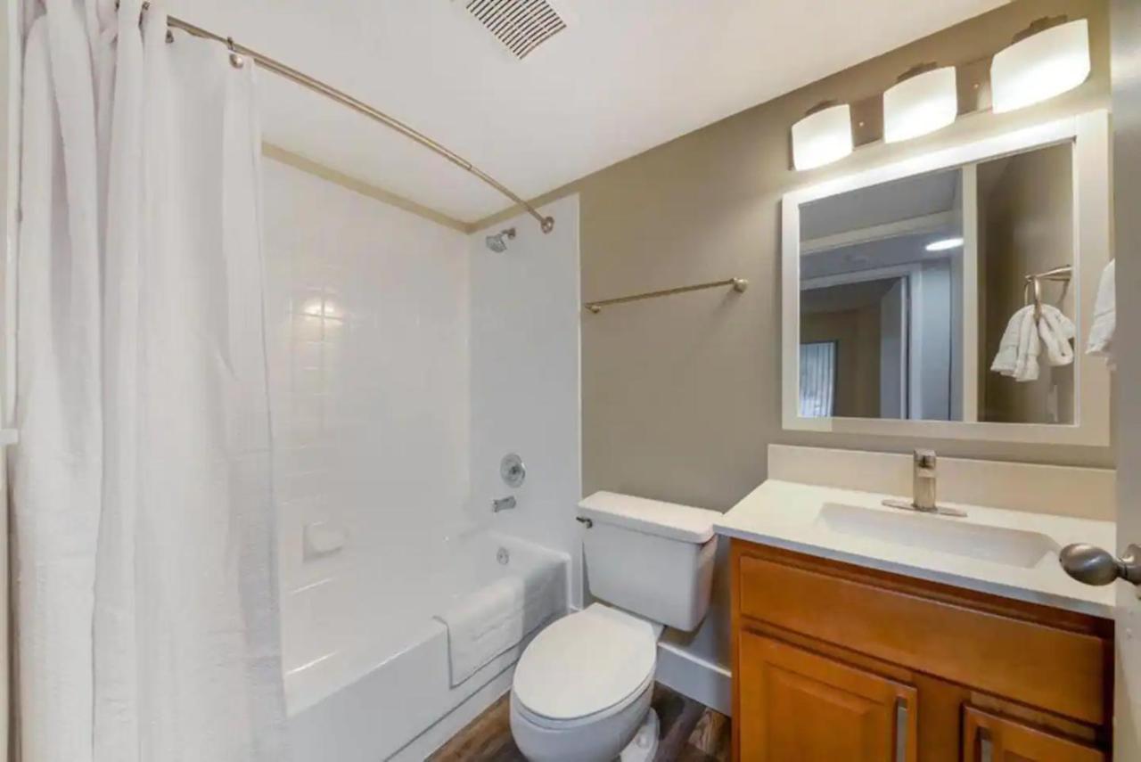 Dharma Home Suites Dania Beach At Sheridan Ocean Club エクステリア 写真
