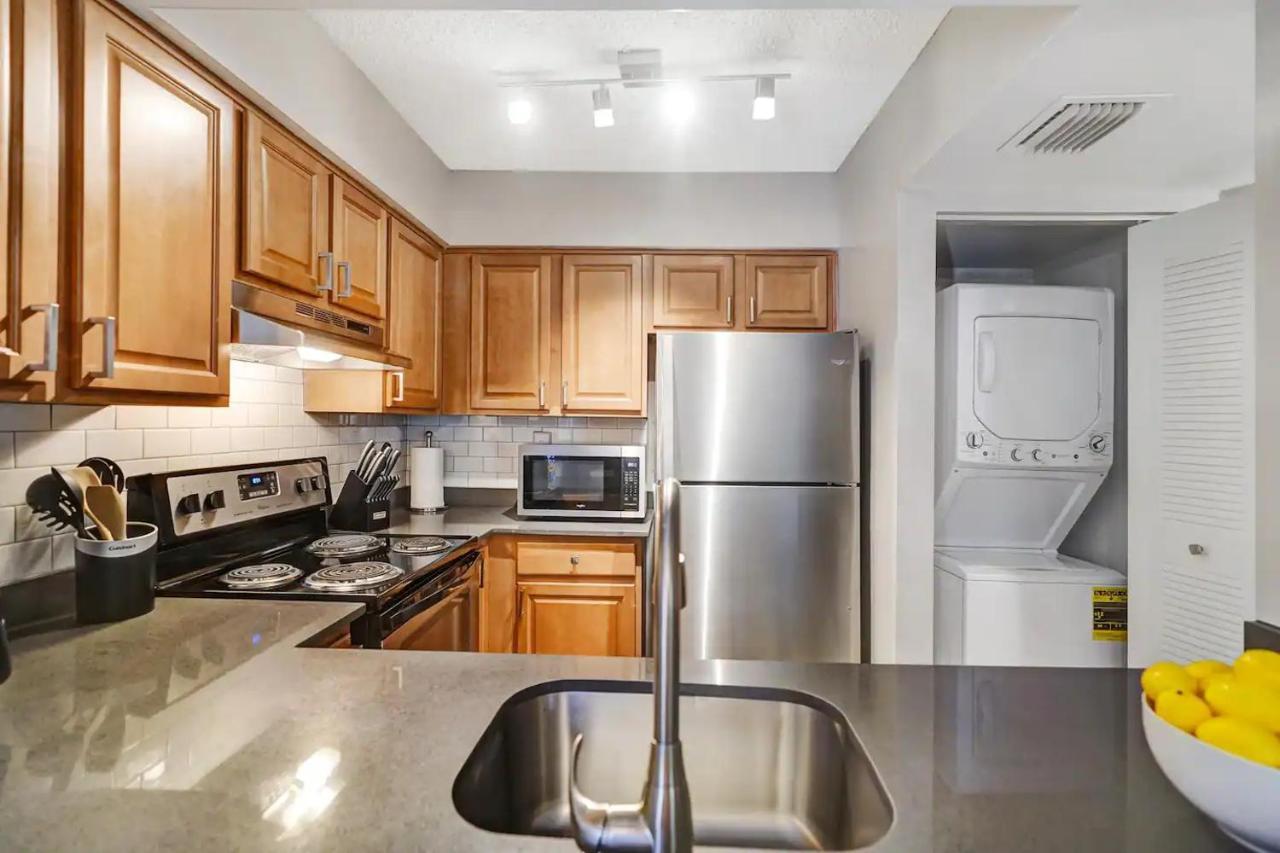 Dharma Home Suites Dania Beach At Sheridan Ocean Club エクステリア 写真