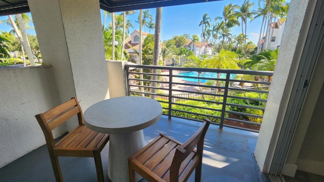 Dharma Home Suites Dania Beach At Sheridan Ocean Club エクステリア 写真