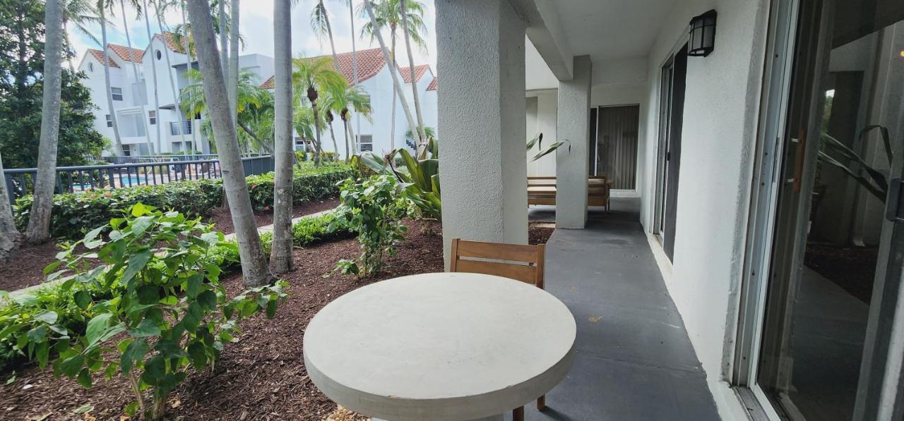 Dharma Home Suites Dania Beach At Sheridan Ocean Club エクステリア 写真