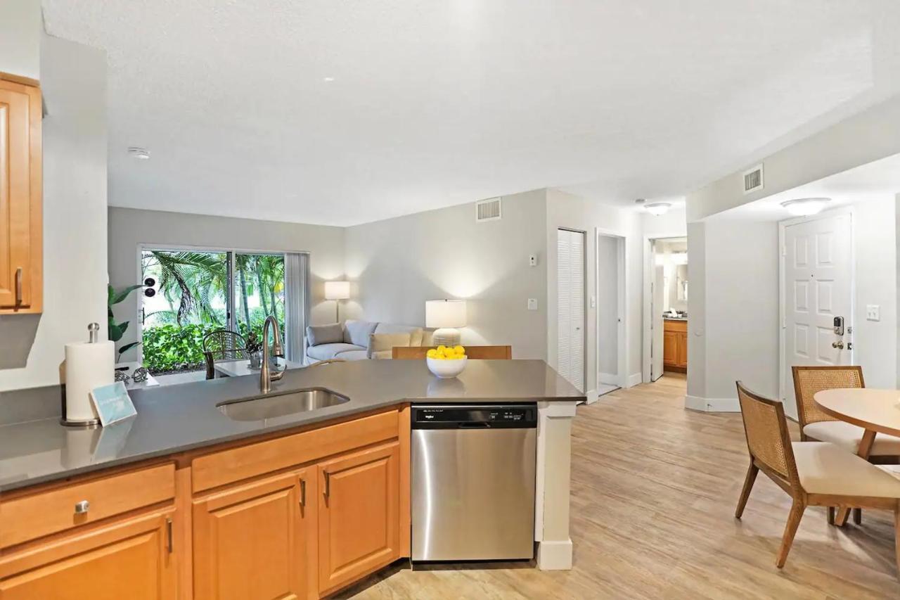 Dharma Home Suites Dania Beach At Sheridan Ocean Club エクステリア 写真