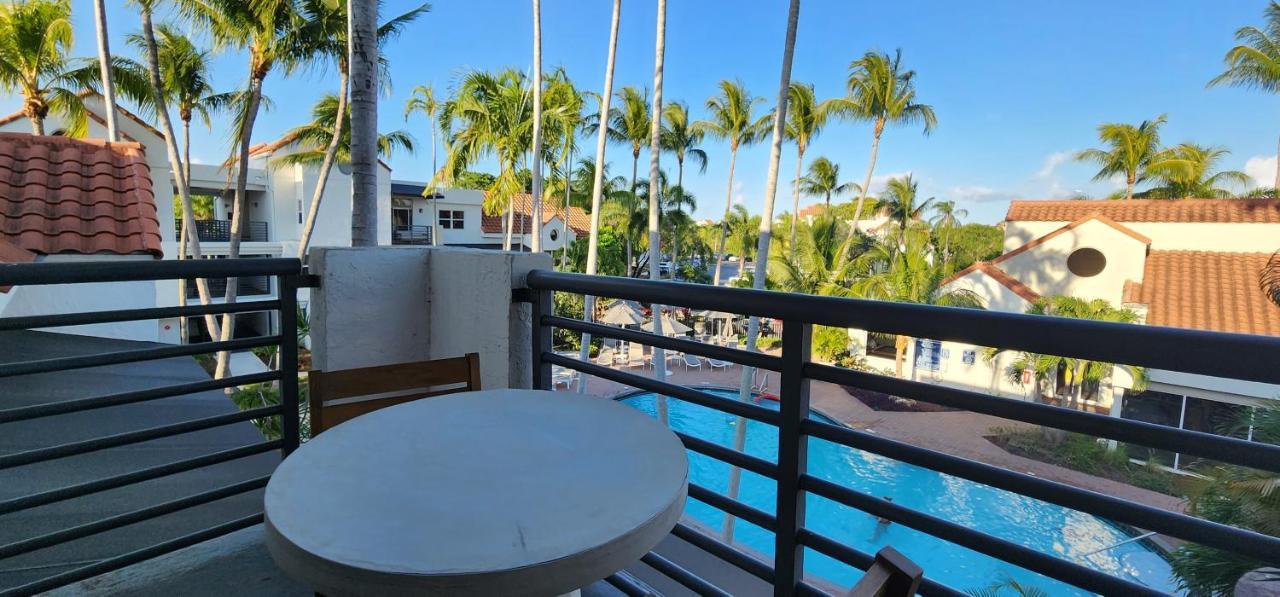 Dharma Home Suites Dania Beach At Sheridan Ocean Club エクステリア 写真